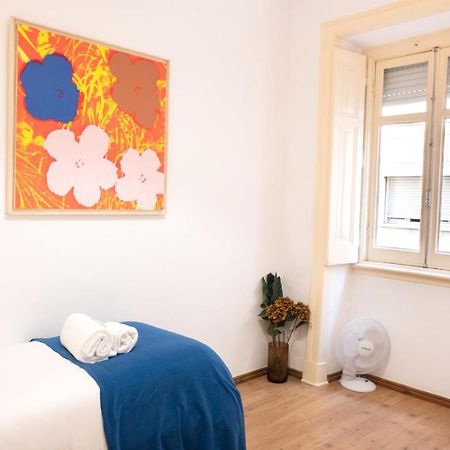 Central Apartment With Terrace By Lovelystay Lisboa Exterior foto